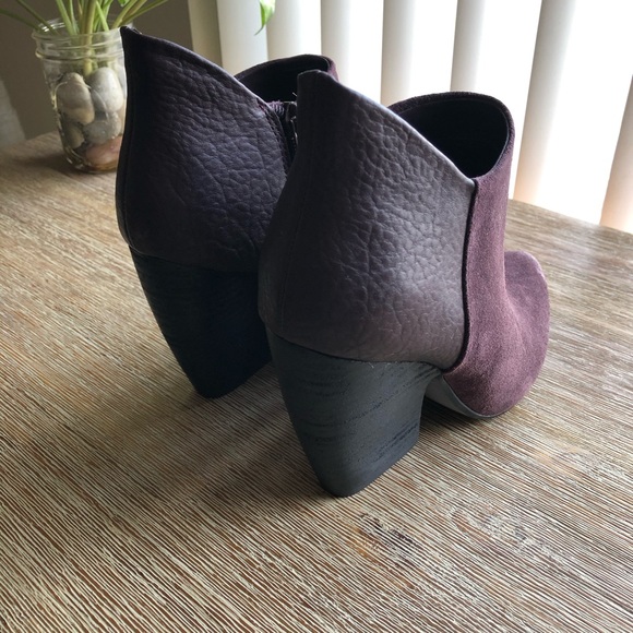 Crown Vintage Ankle Booties - Picture 3 of 4